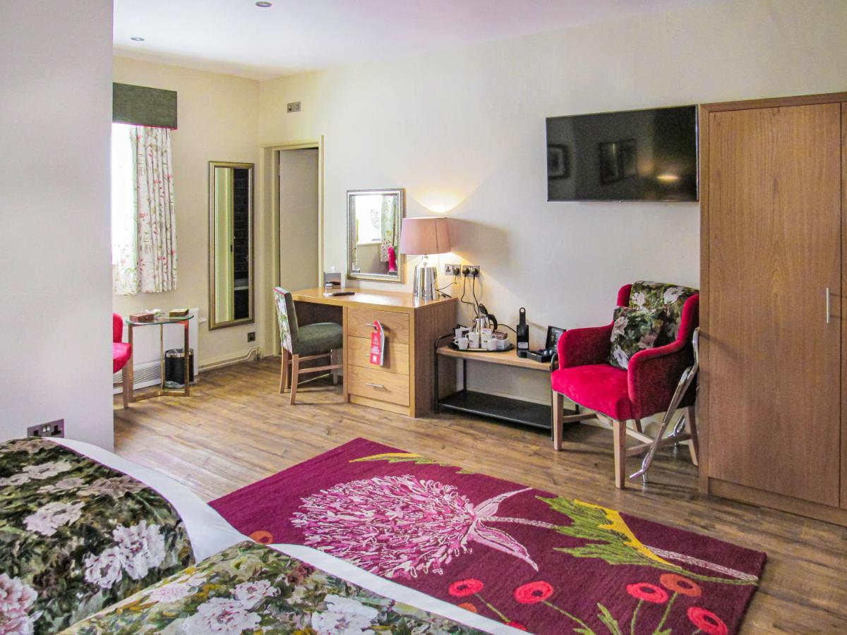 The Rutland Arms Hotel, Bakewell, Derbyshire מראה חיצוני תמונה