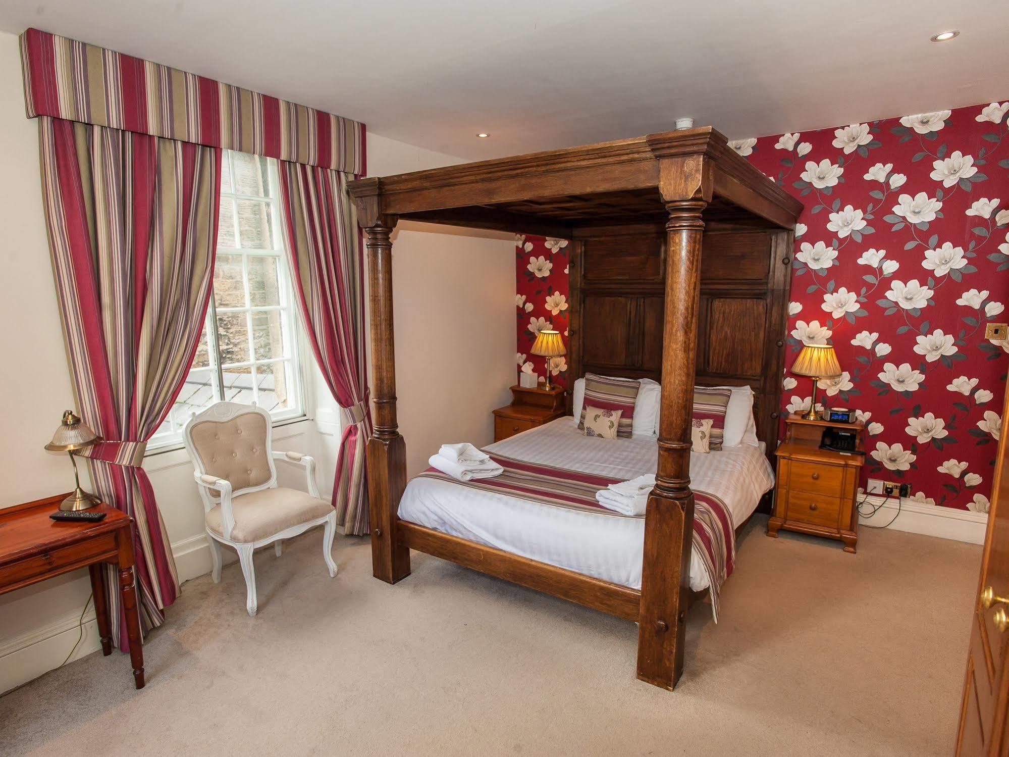 The Rutland Arms Hotel, Bakewell, Derbyshire מראה חיצוני תמונה